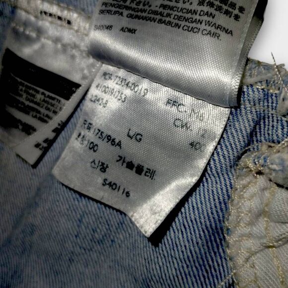 Levis Original Denim Light-Wash Slim Fit Trucker Button Jacket Faded‎ Distressed - Picture 13 of 15